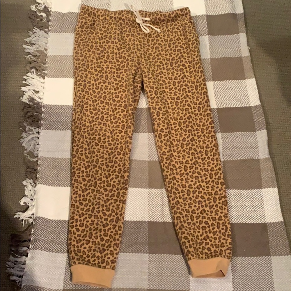 Alternative leopard joggers